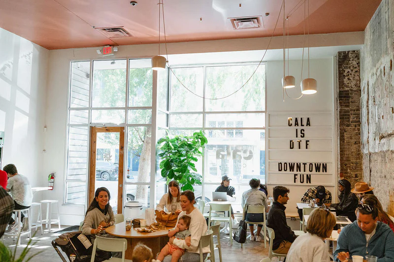 Perfect Café Gathering